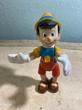 Disney Pinocchio Vintage 6" inch Figure Toy Articulated Figurine